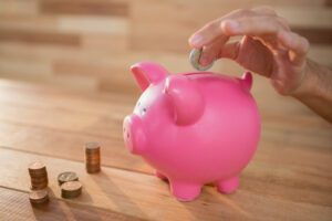 Se perdeu no planejamento? Veja como voltar a poupar e investir
