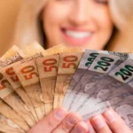 Especialista elenca estratégias que ajudam a gastar menos dinheiro e economizar em todas as suas compras